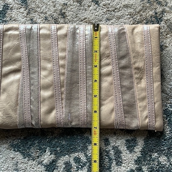 CLUTCH Bag - Picture 8 of 9